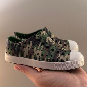 NATIVE Camouflage Kids Slip-On Shoes